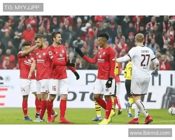 拜仁慕尼黑横扫沃尔夫斯堡，德甲领跑优势进一步扩大