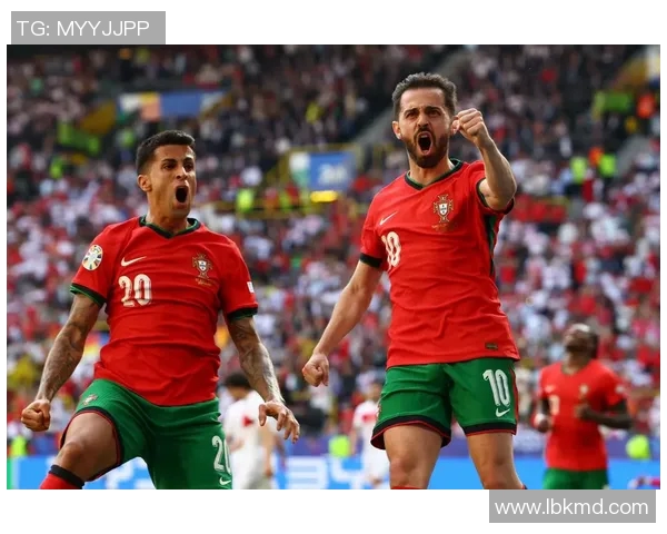 欧洲杯16强名单出炉:14年前的往事再现,谁将成为最后的赢家? 欧洲杯16强名单出炉:14年前的往事再现,谁将成为最后的赢家?